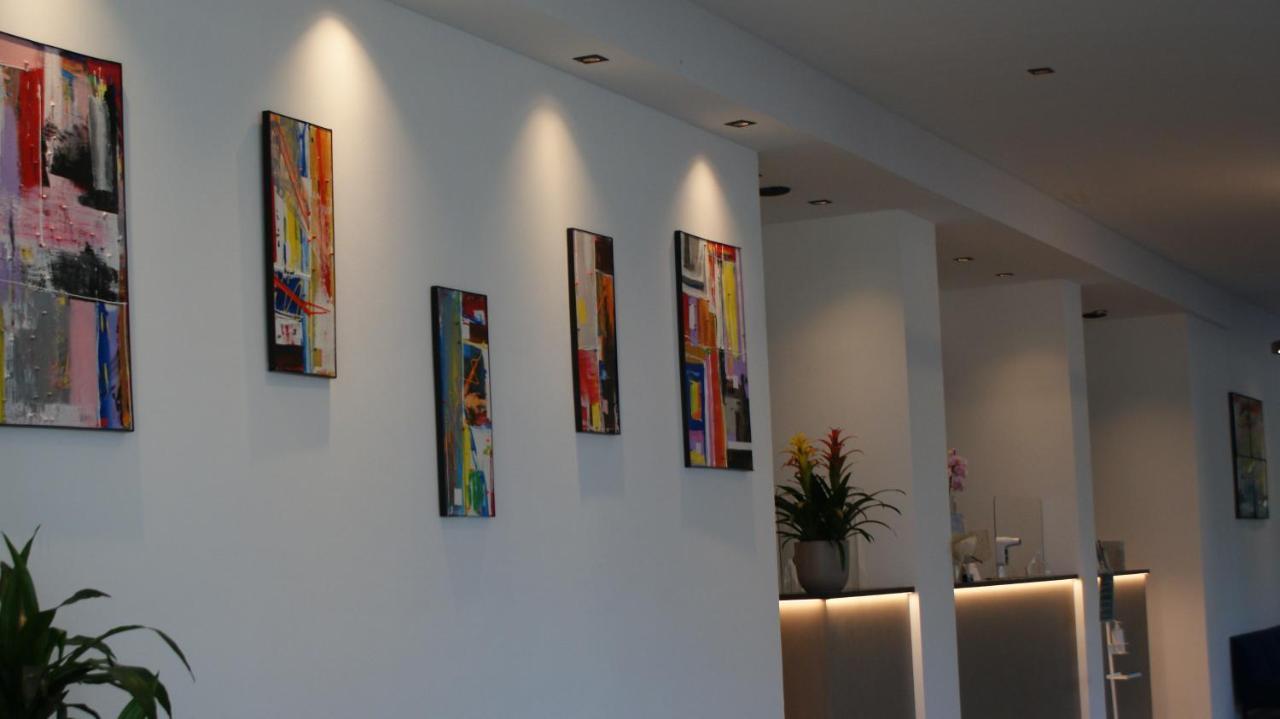 Hotel Palazzo Caveja Rimini Esterno foto