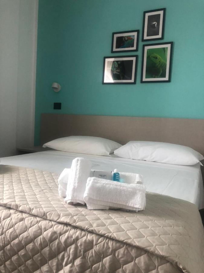 Hotel Palazzo Caveja Rimini Esterno foto