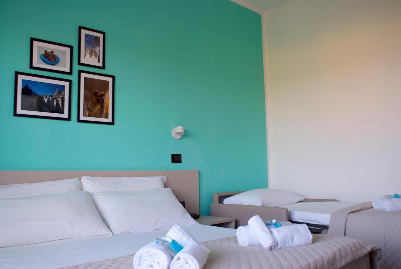 Hotel Palazzo Caveja Rimini Esterno foto